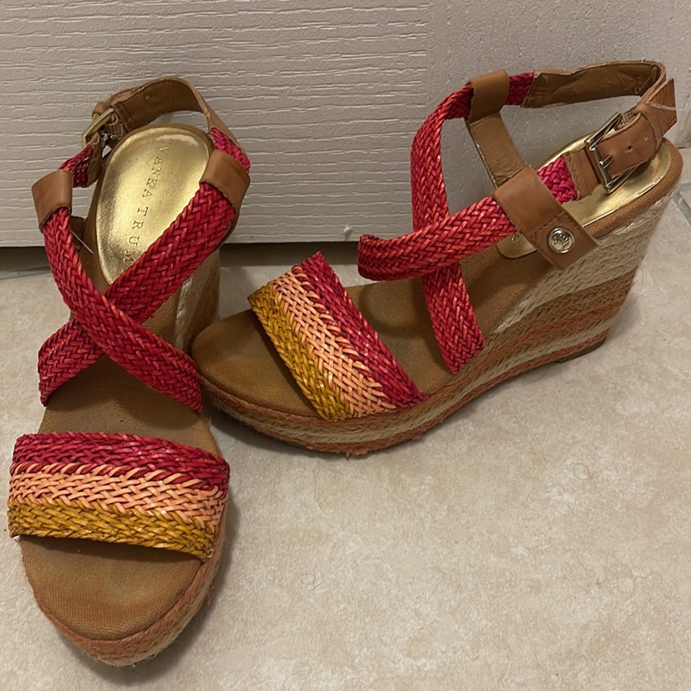 Ivanka Trump wedges used in great condition Sz 7 1/2